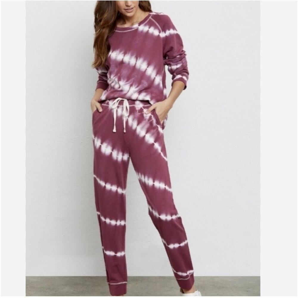 Set- Rails Theo Tie Dye Two Piece Lounge Wear Sweatsuit Cranberry Purple M/ L